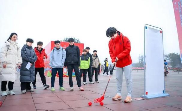 林这样的顶